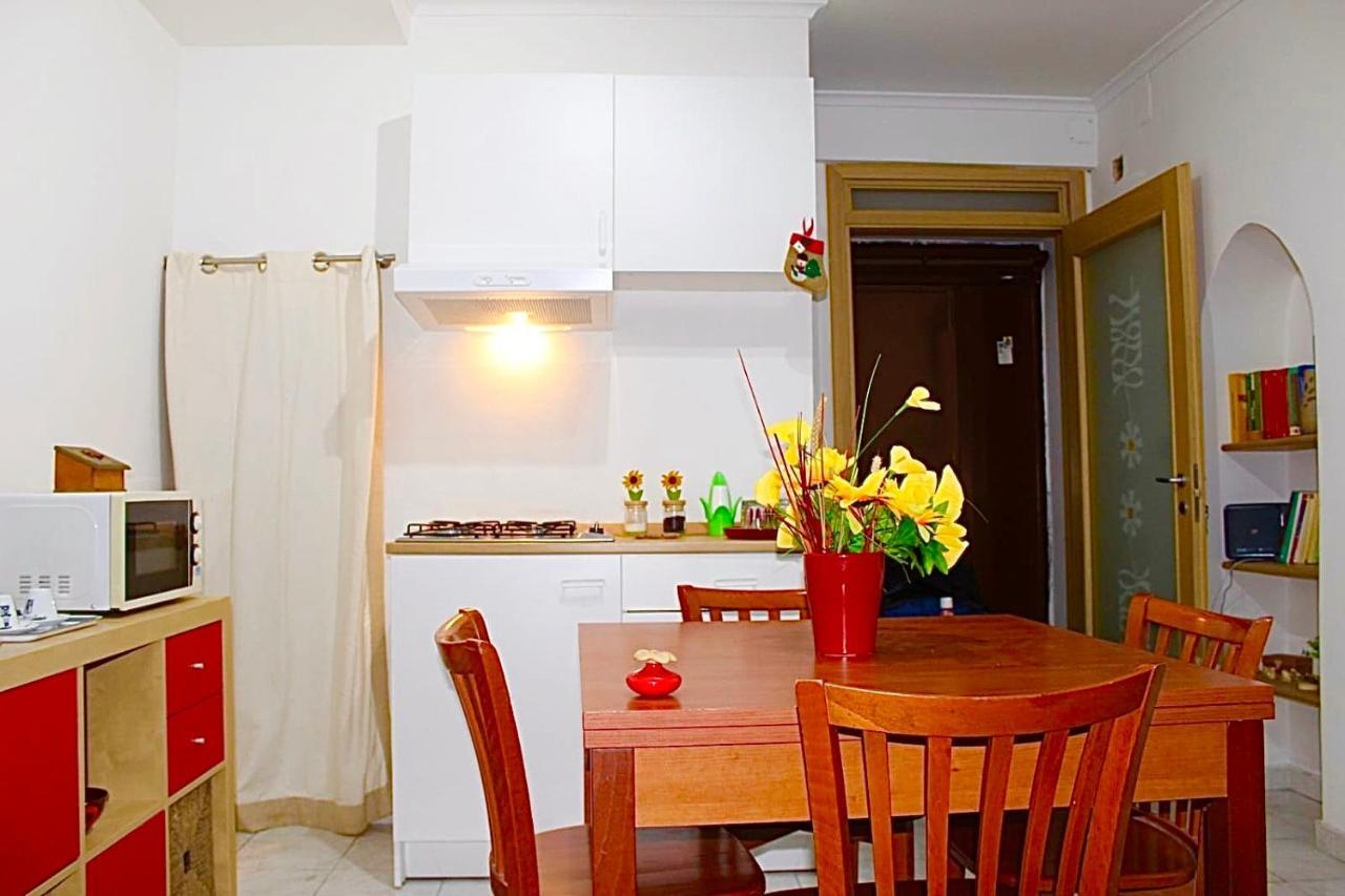 Rooms 166 เนเปิลส์ ภายนอก รูปภาพ